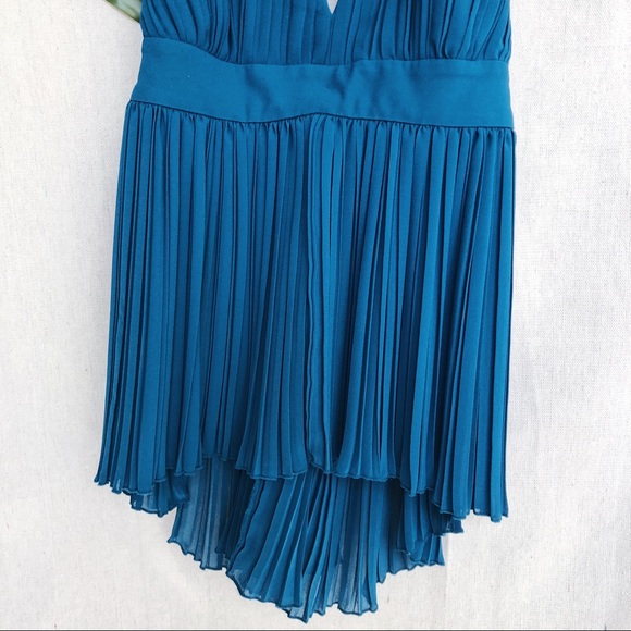 NWT Tildon Pleated Halter Top - Teal Moroccan - Picture 3 of 6